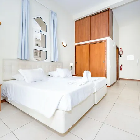 Apartmán Local Trigal *